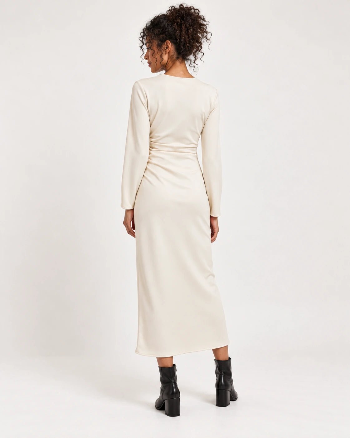 Abito con arricciatura sul fianco naturale, vista posteriore - MADAME VENICE - FW25 - ANGY - JERSEY TECNICO #Colore_Natural