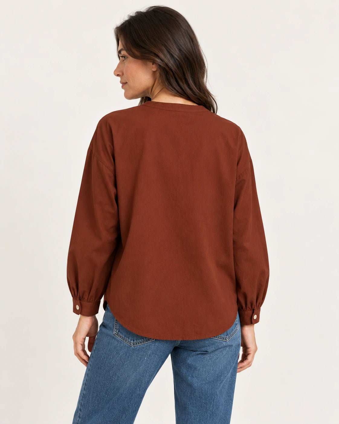 Camicia coreana ruggine, vista posteriore - MADAME VENICE - FW25 - CHARLOTTE - COTTON BIO #Colore_Rust