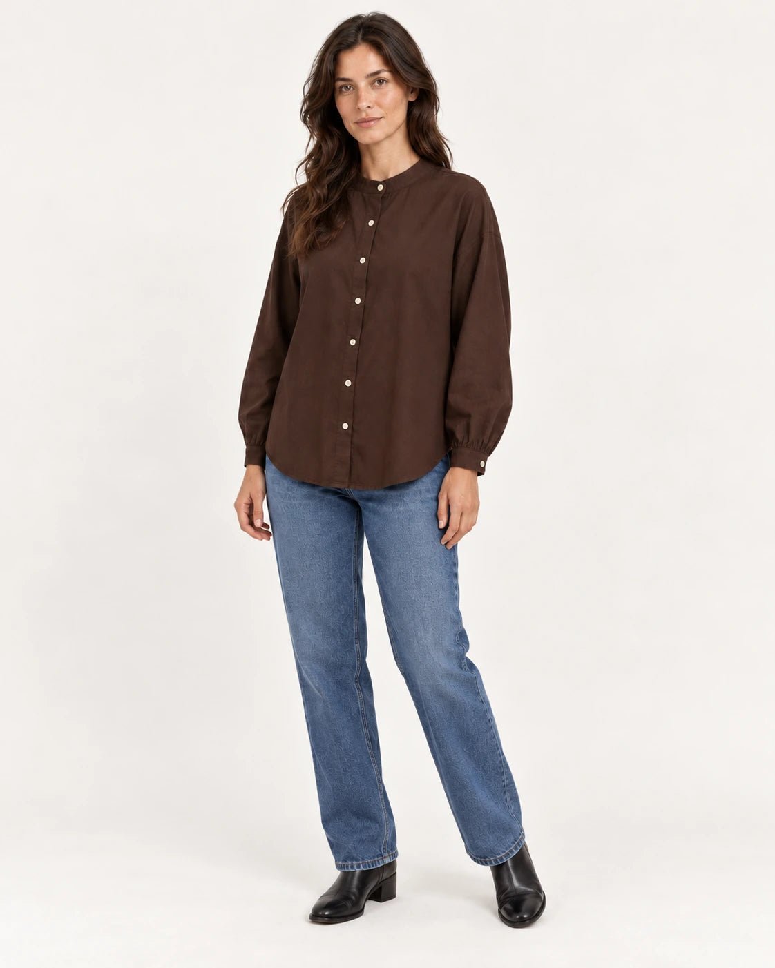Camicia coreana marrone, vista frontale - MADAME VENICE - FW25 - CHARLOTTE - COTTON BIO #Colore_Brown