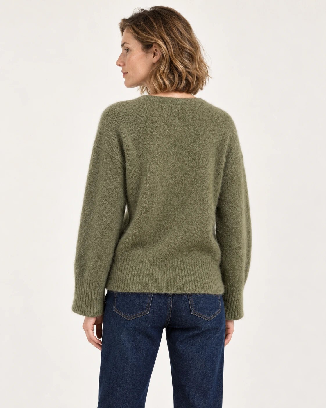 Cardigan verde oliva, vista posteriore - MADAME VENICE - FW25 - STELLA - SUMATRA #Colore_Olive