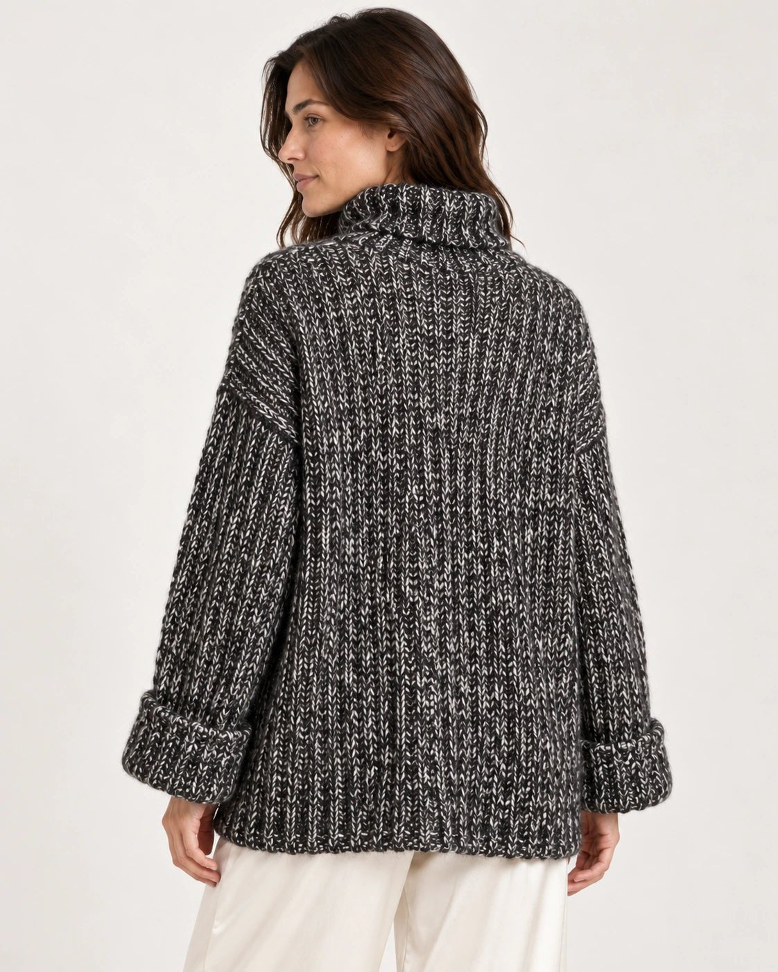Dolcevita over nero, vista posteriore - MADAME VENICE - FW25 - SVEVA - ADELAIDE #Colore_Black
