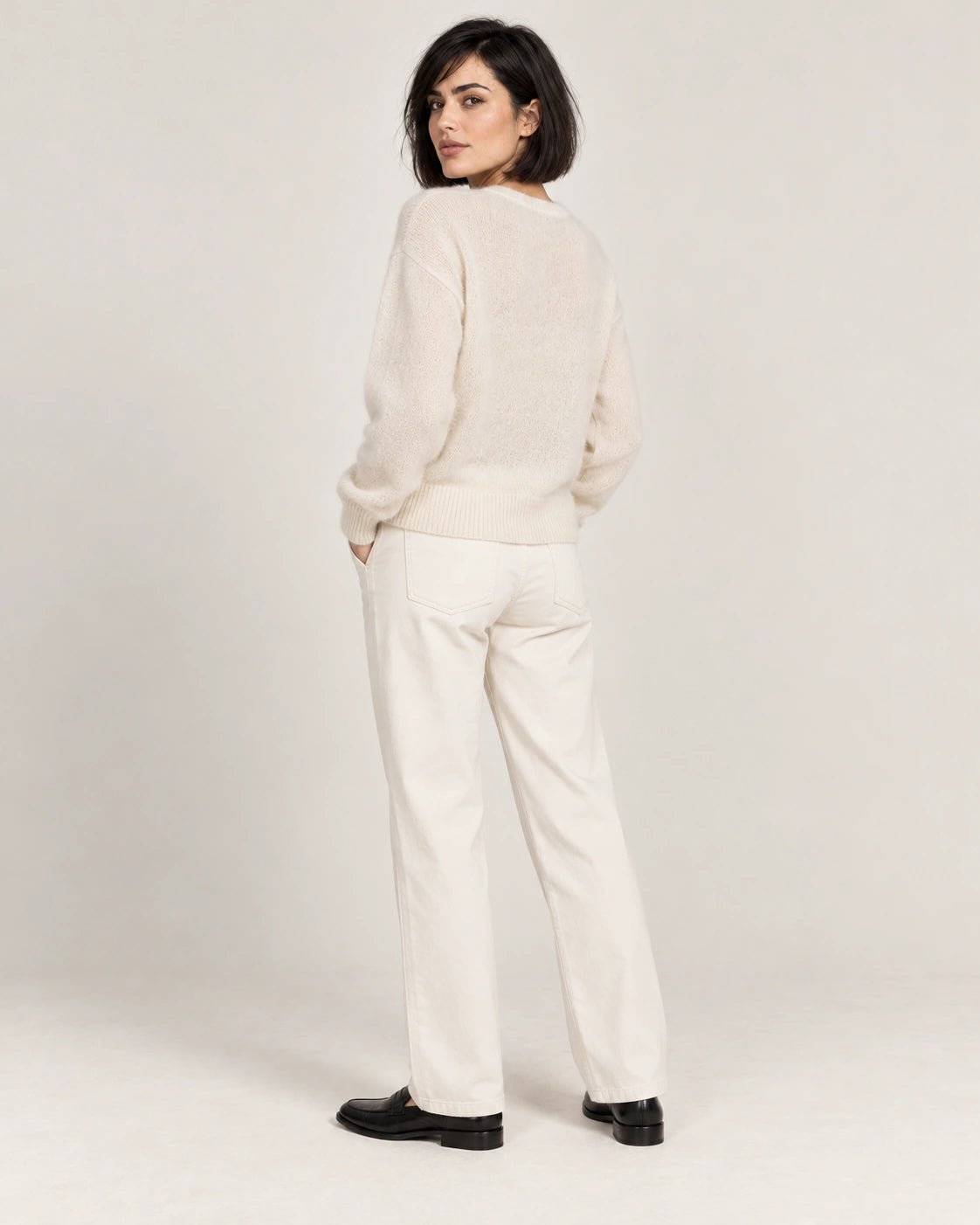 Girocollo naturale, vista posteriore - MADAME VENICE - FW26 - SELINA - SUMATRA #Colore_Naturale