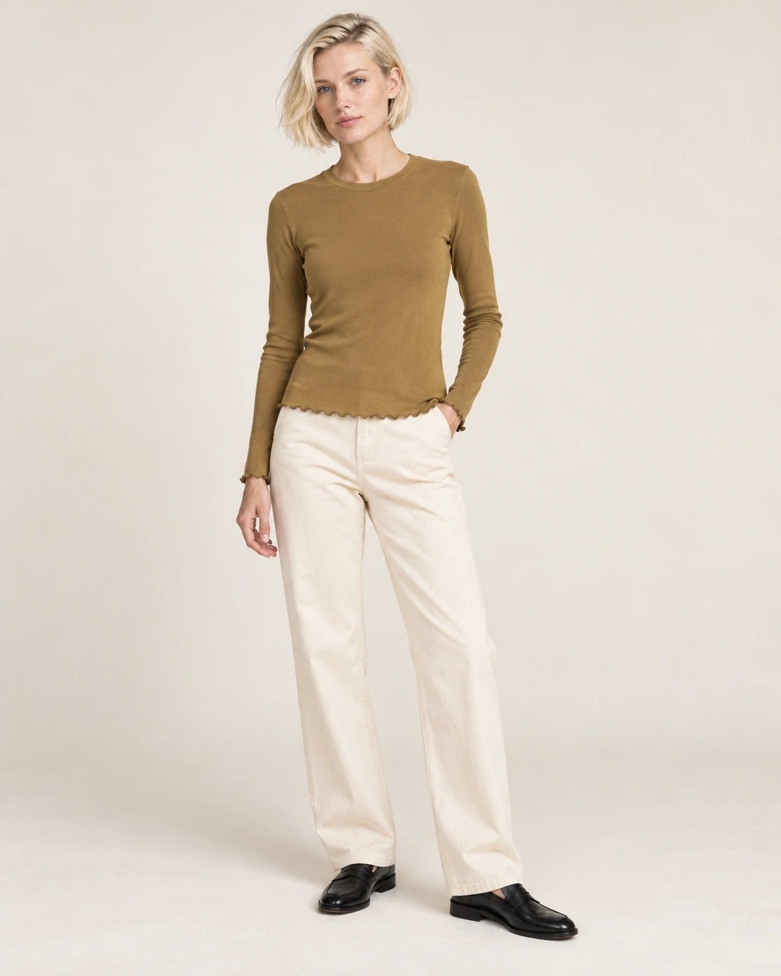 Maglia girocollo senape, vista frontale - MADAME VENICE - FW26 - MAURA - COSTINA #Colore_Senape