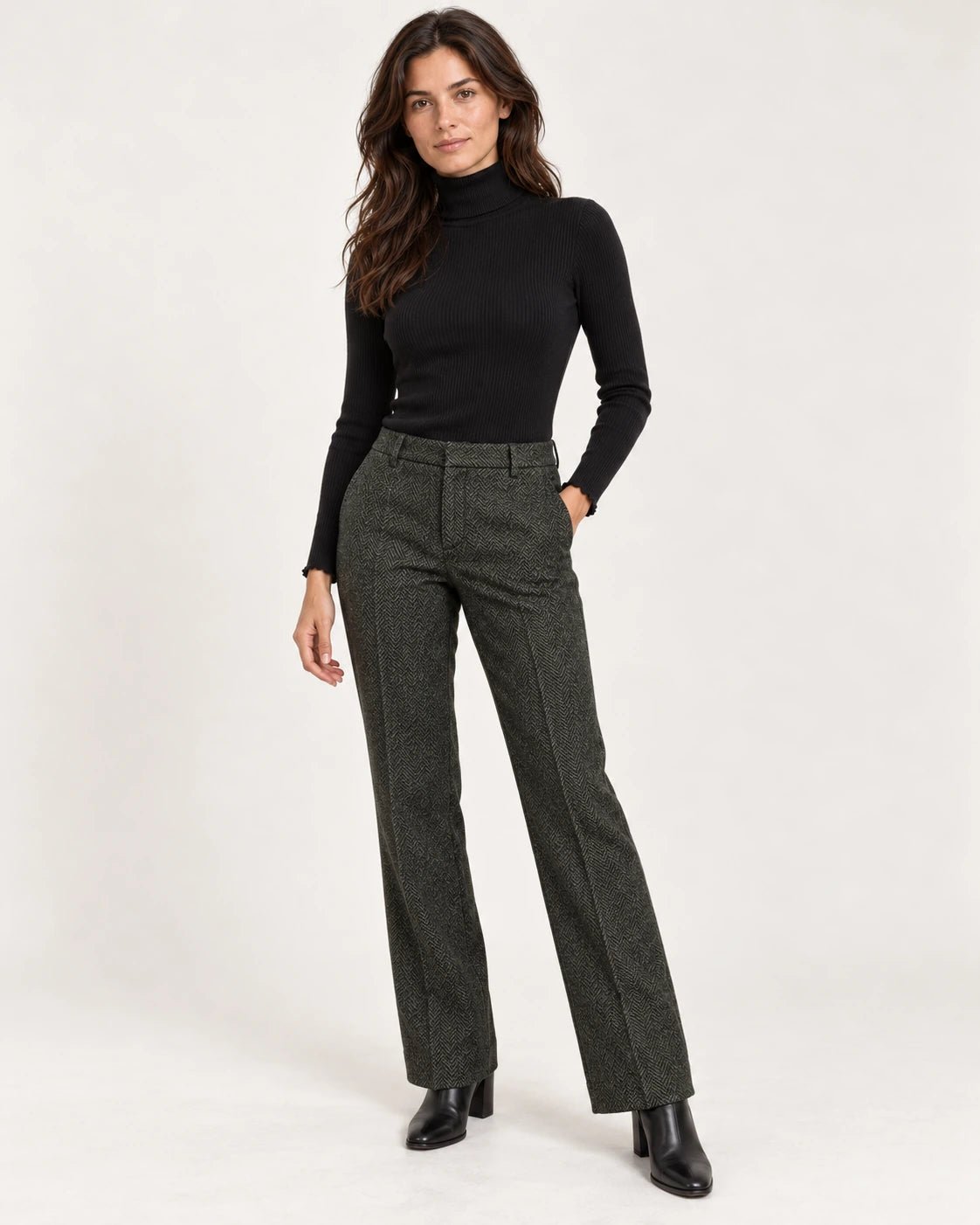 Pantalone a zampa verde, vista frontale - MADAME VENICE - FW25 - PRINCE - SPINATINO #Colore_Green