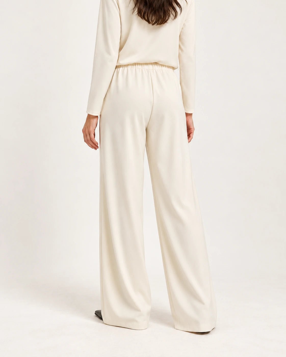 Pantalone palazzo naturale, vista posteriore - MADAME VENICE - FW25 - PEONIA - JERSEY TECNICO #Colore_Natural
