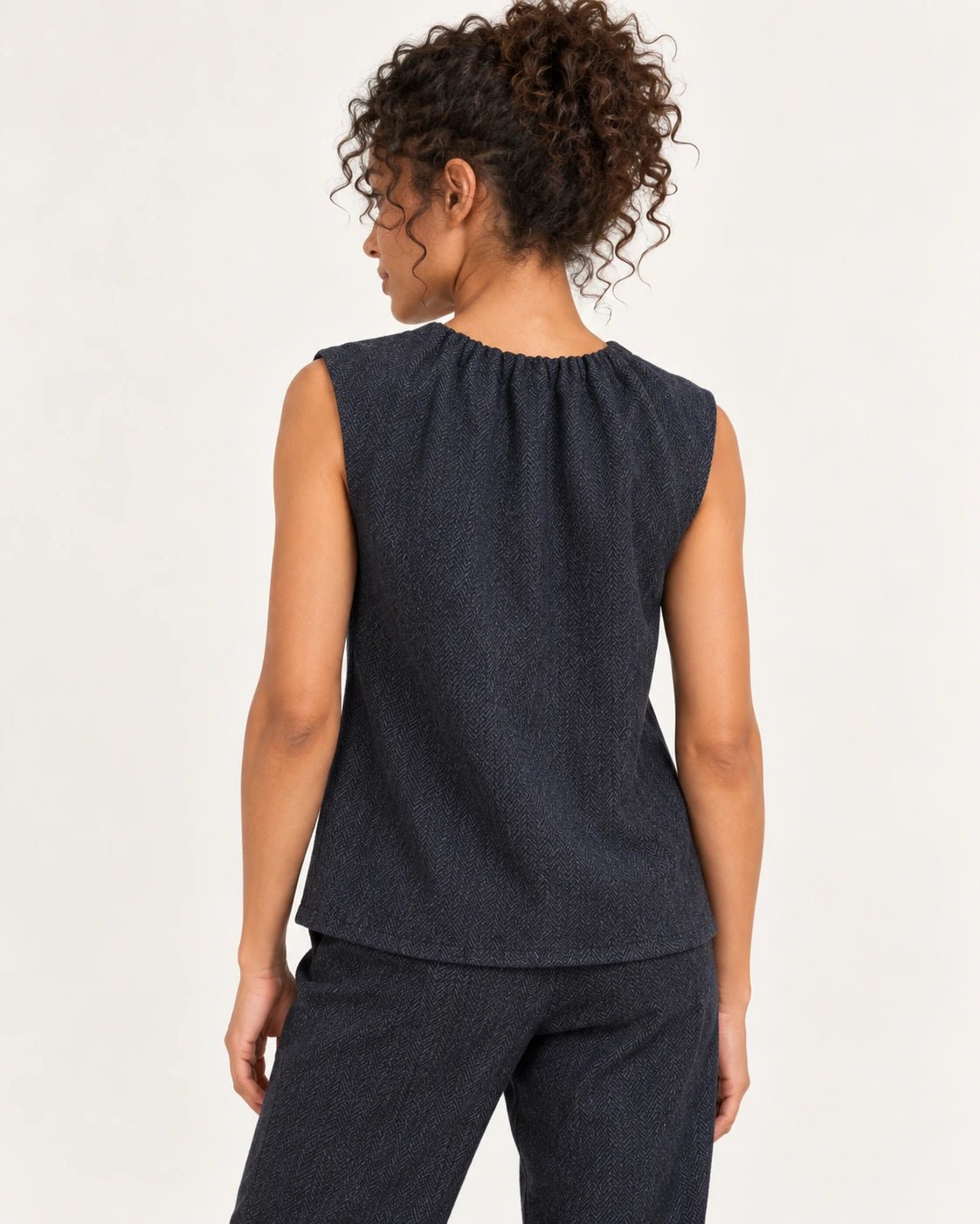 Top blu, vista posteriore - MADAME VENICE - FW25 - VERA - SPINATINO #Colore_Blue