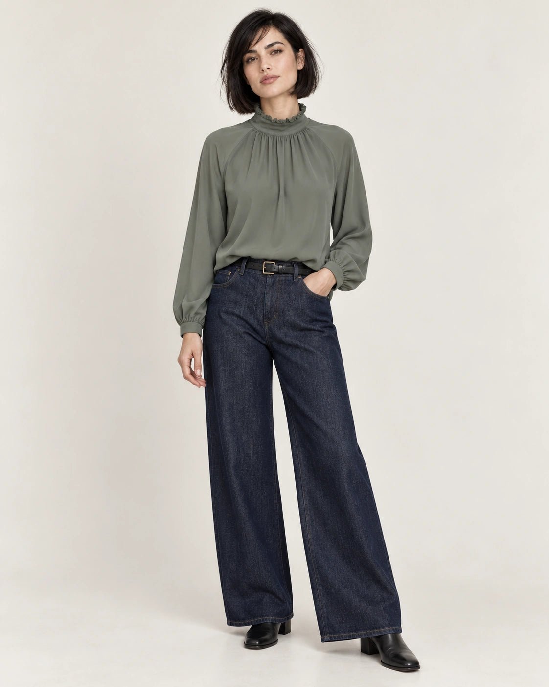 Camicia arriccio verde, vista frontale - MADAME VENICE - FW26 - CLEOPATRA - CREPE COTONE #Colore_Verde