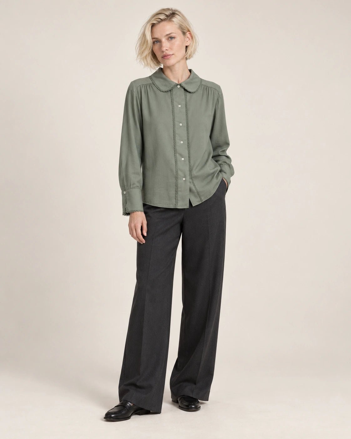 Camicia pizzo verde, vista frontale - MADAME VENICE - FW26 - CRISTIANA - COTONE SETA #Colore_Verde