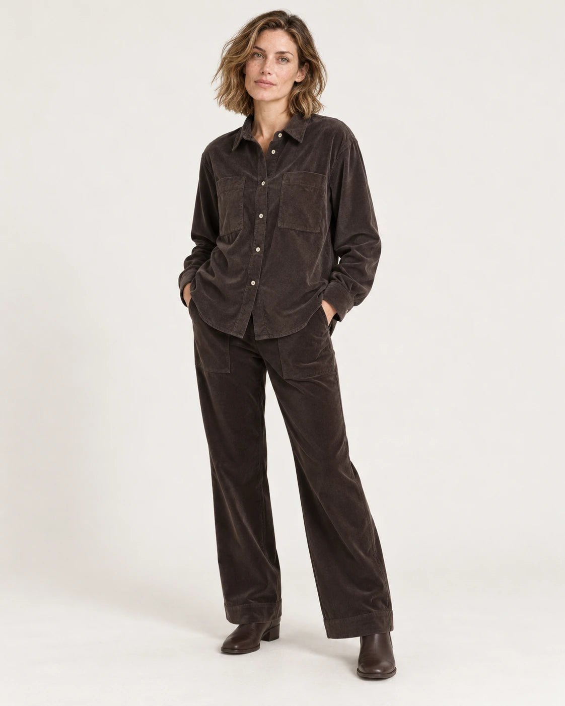 Camicia tasconi marrone, vista frontale - MADAME VENICE - FW25 - CECILIA - VELVET TENCEL #Colore_Brown