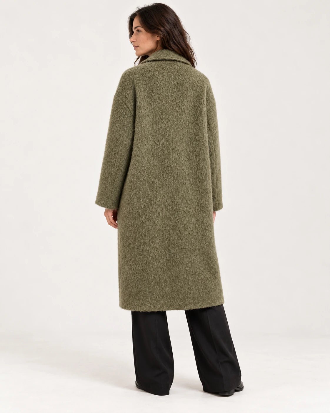 Cappotto foderato oliva, vista posteriore - MADAME VENICE - FW25 - GENNY - WOOL BRUSH #Colore_Olive