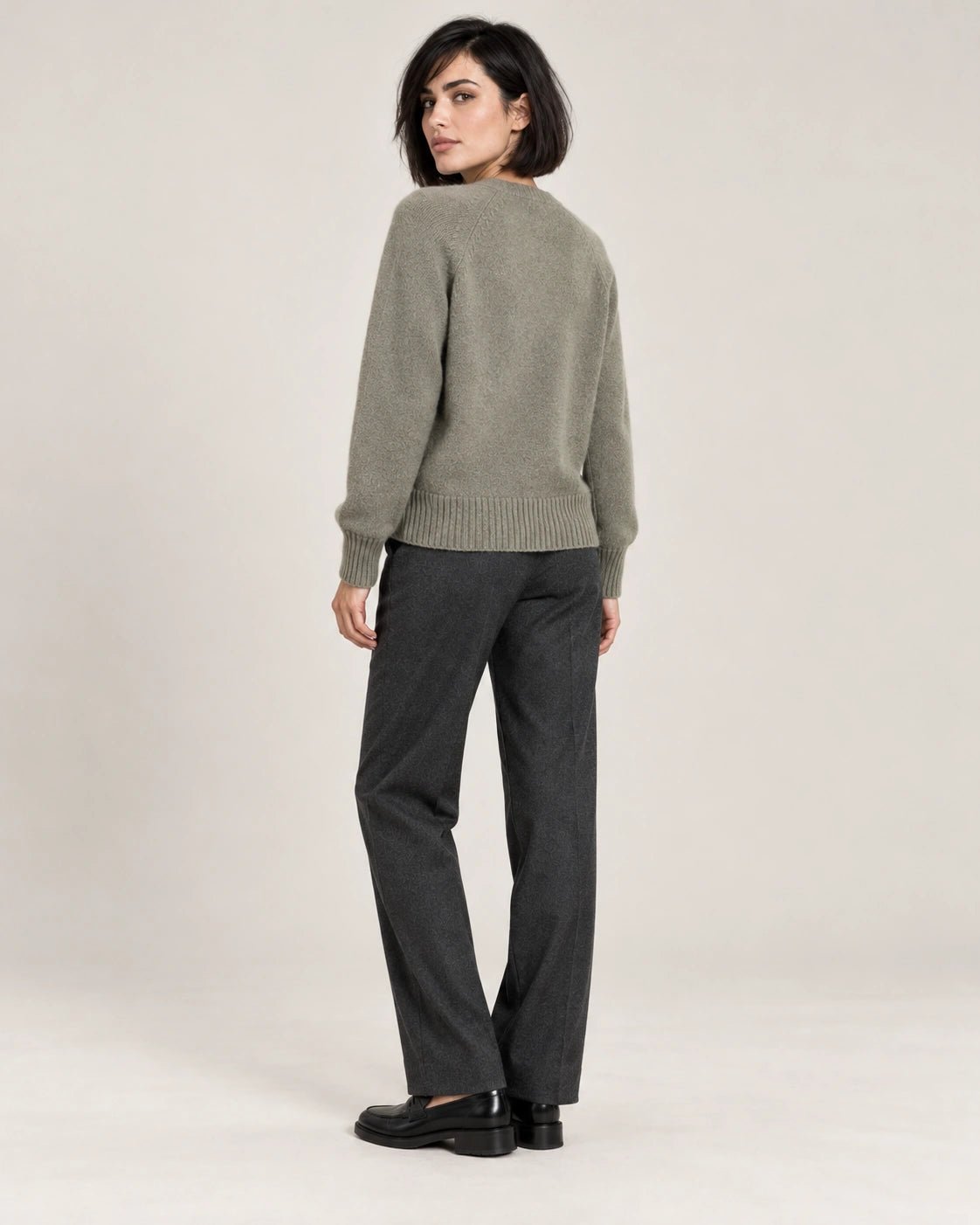 Cardigan verde, vista posteriore - MADAME VENICE - FW26 - SABRINA - PEPITA #Colore_Verde