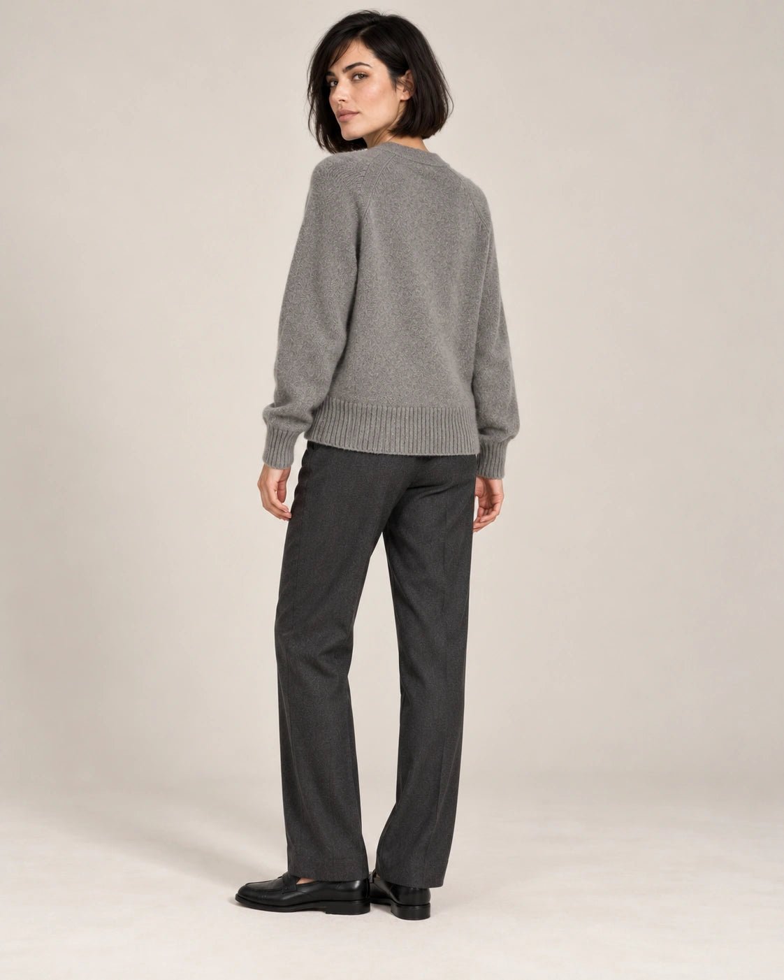 Cardigan grigio, vista posteriore - MADAME VENICE - FW26 - SABRINA - PEPITA #Colore_Grigio