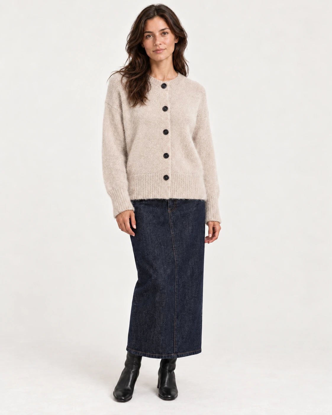 Cardigan sabbia, vista frontale - MADAME VENICE - FW25 - SOFIA - SUMATRA #Colore_Sand