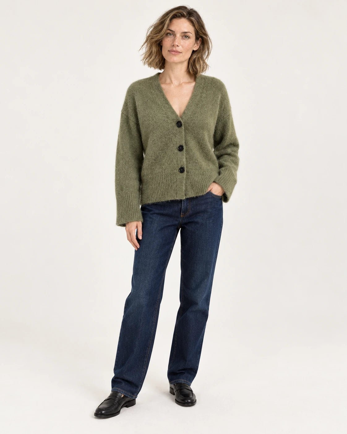 Cardigan verde oliva, vista frontale - MADAME VENICE - FW25 - STELLA - SUMATRA #Colore_Olive