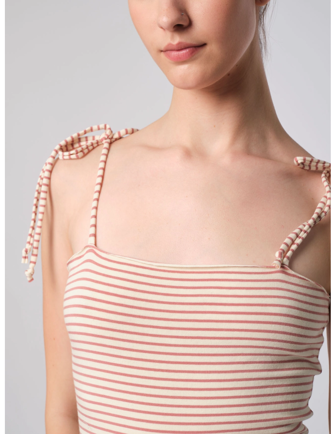 Costume intero laccetti