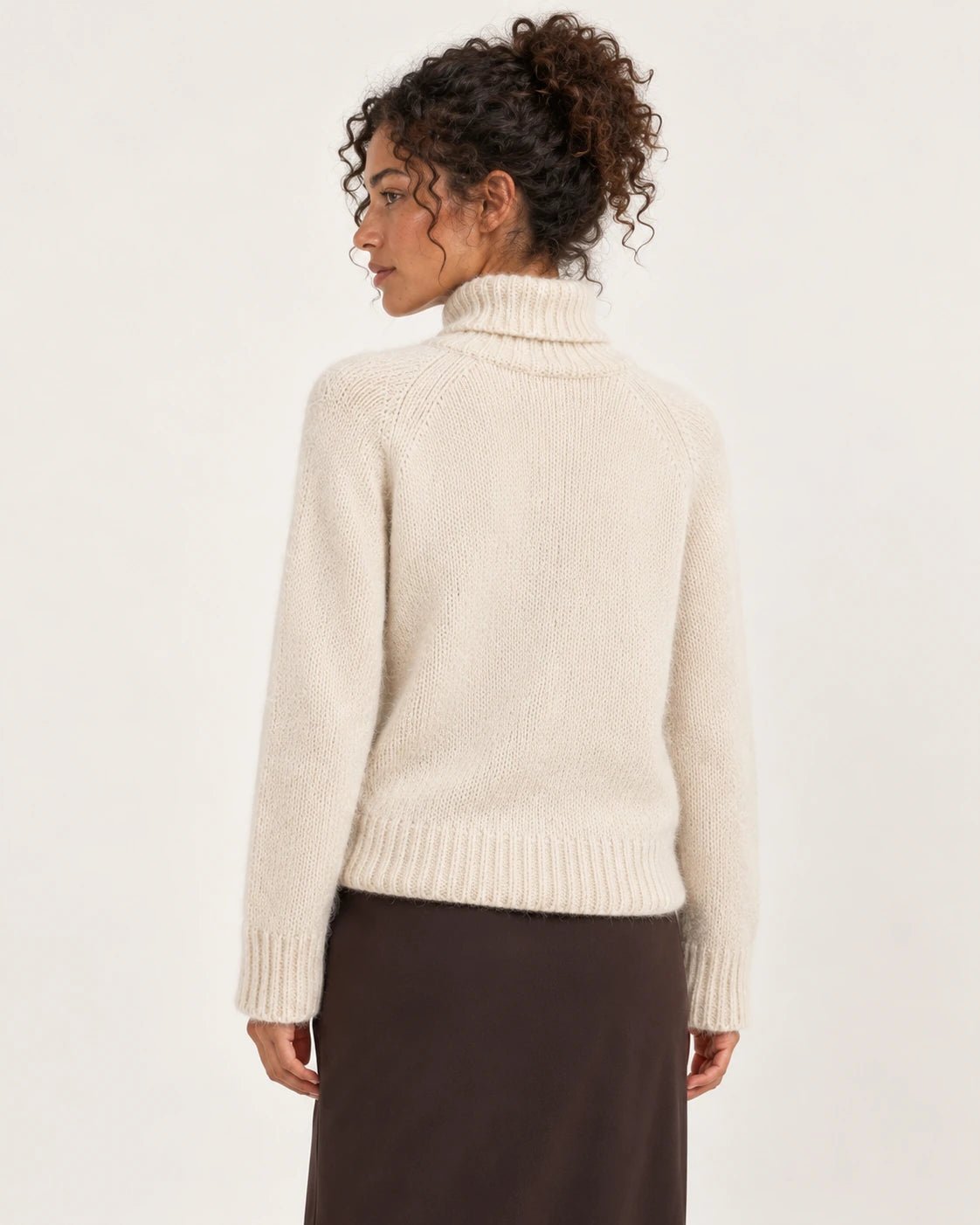 Dolcevita naturale, vista posteriore - MADAME VENICE - FW25 - SONIA - PETITE #Colore_Natural