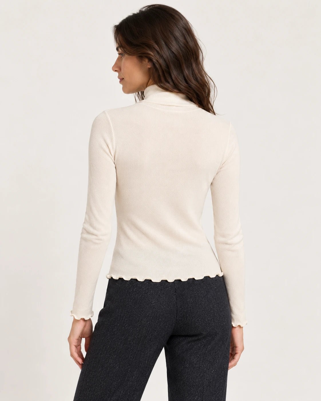 Dolcevita naturale, vista posteriore - MADAME VENICE - FW25 - MARTA - COSTINA #Colore_Natural
