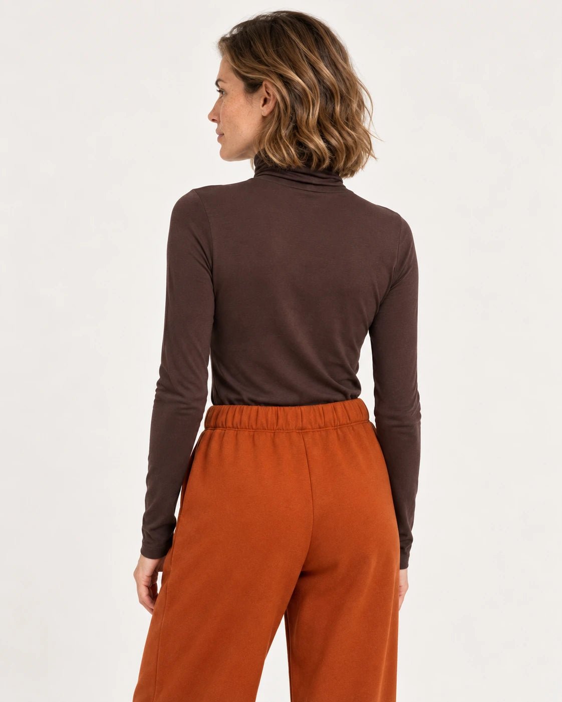 Dolcevita moka, vista posteriore - MADAME VENICE - FW25 - MAELLE - JERSEY #Colore_Moka