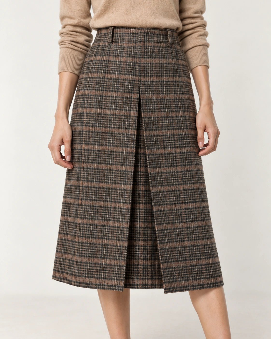 Gonna marrone, dettaglio del capo - MADAME VENICE - FW26 - NIKY - QUADRO #Colore_Marrone