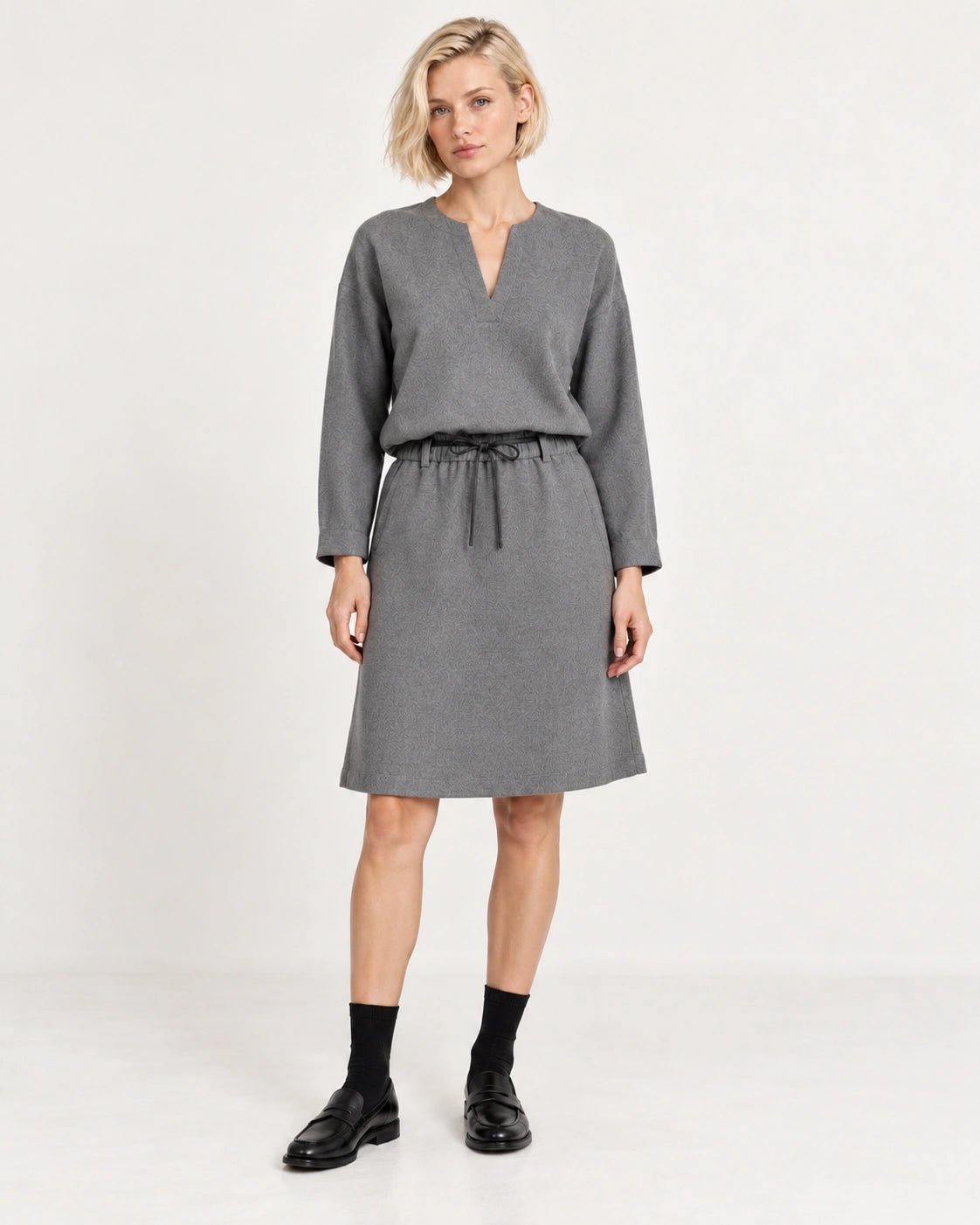 Gonna grigio chiaro, vista frontale - MADAME VENICE - FW26 - NINA - LANA JESI #Colore_Grigio Chiaro