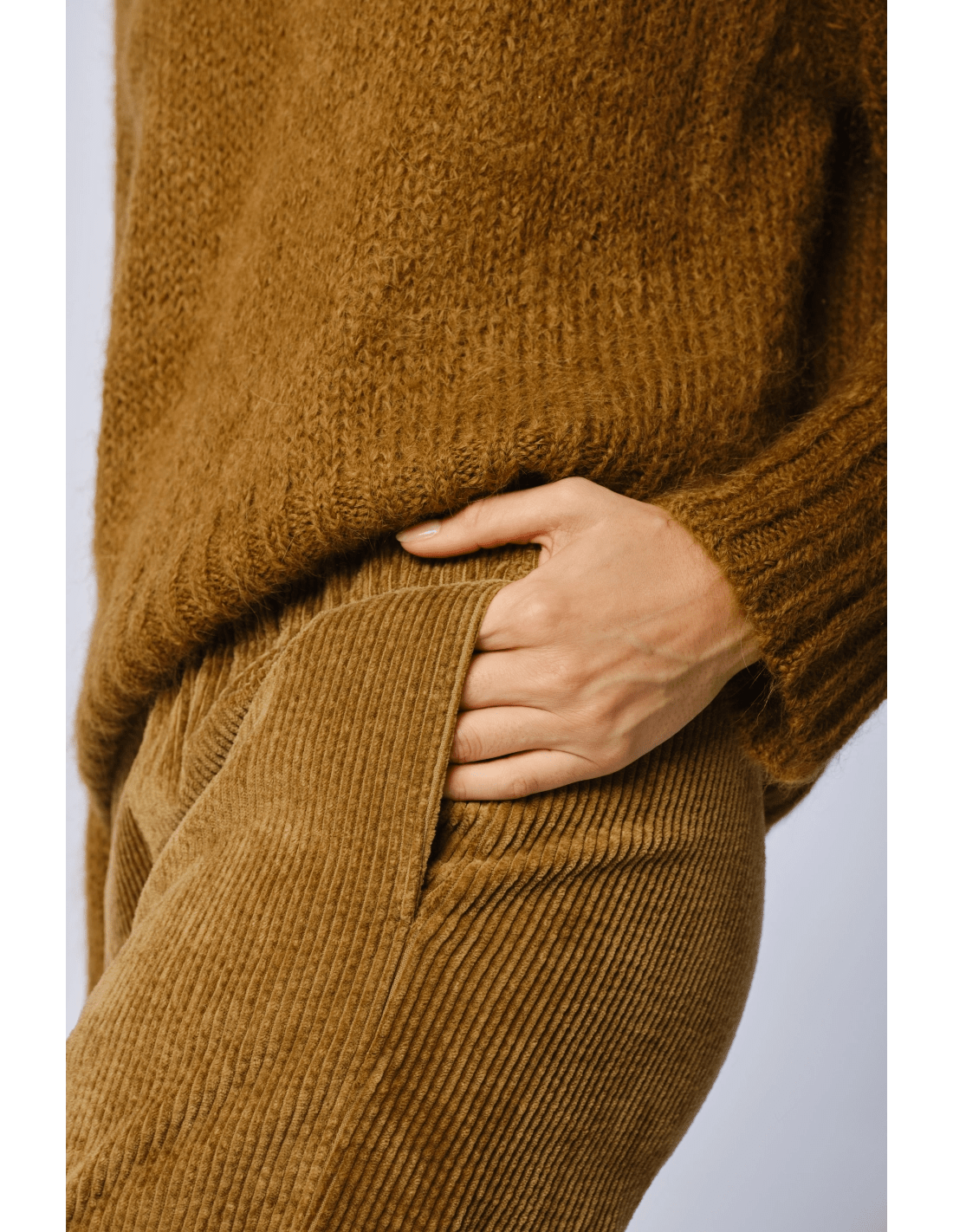 Pantalone caviglia velluto - MADAME VENICE - FW24 - P04 - VELVET SWEET - CAMEL - XS