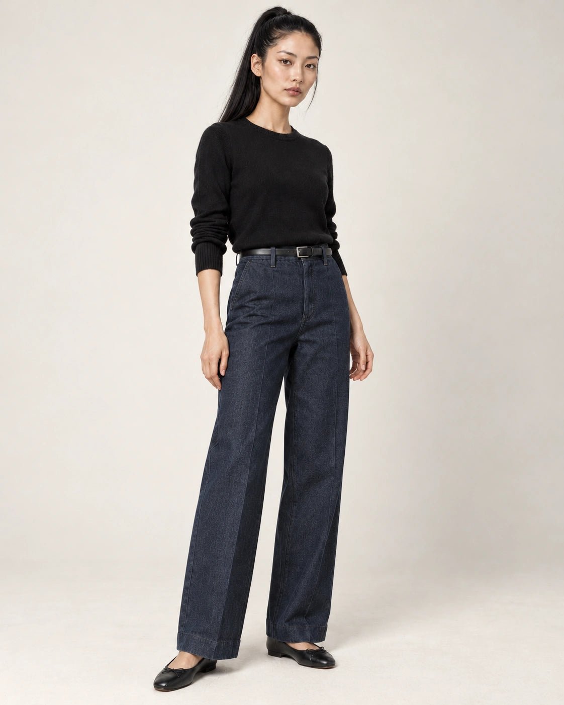 Pantalone palazzo blu, dettaglio del capo - MADAME VENICE - FW26 - PRISCILLA - DENIM STRETCH #Colore_Blu