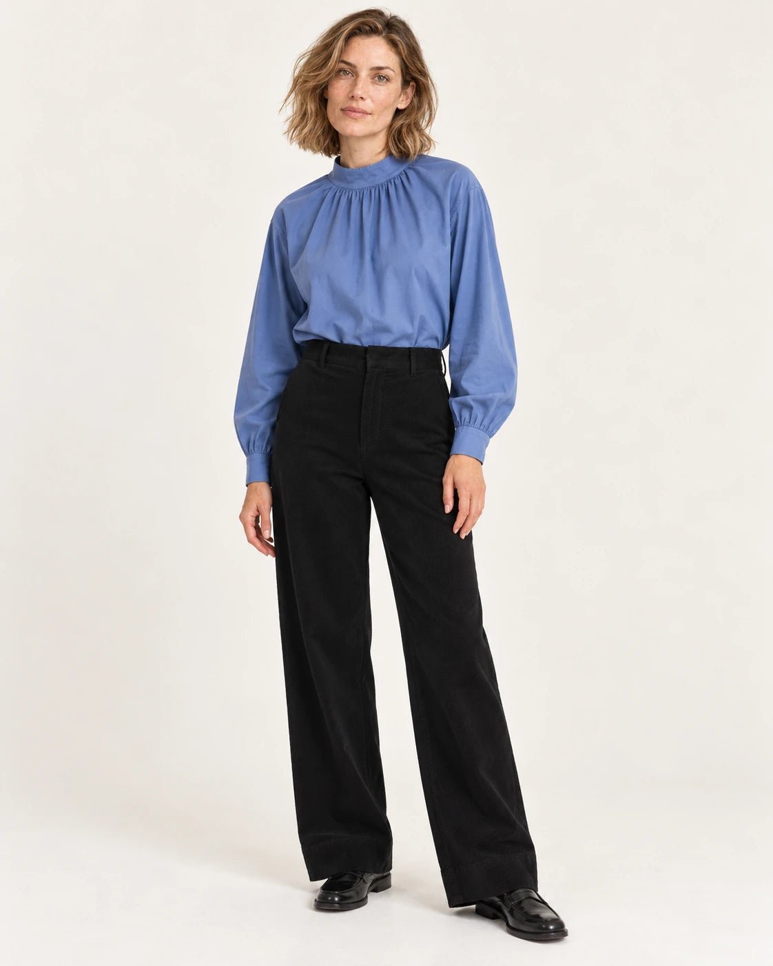 Pantalone palazzo nero, vista frontale - MADAME VENICE - FW25 - PRISCILLA - CAPITALE #Colore_Black