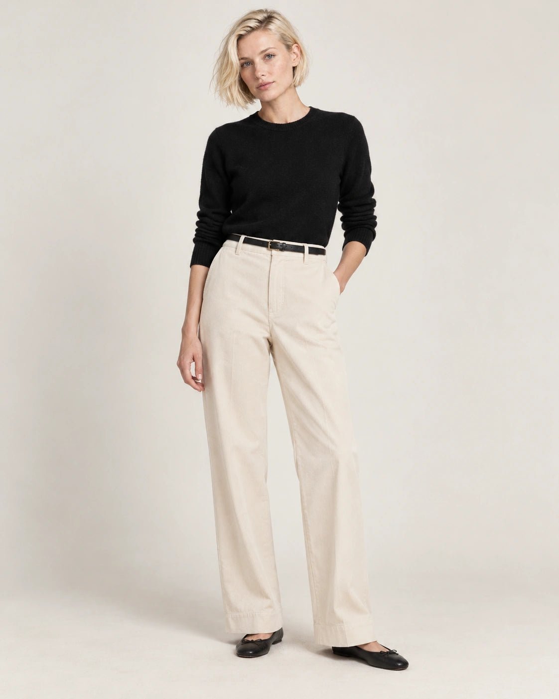 Pantalone palazzo naturale, vista frontale - MADAME VENICE - FW26 - PRISCILLA - VELLUTO 2000 #Colore_Naturale